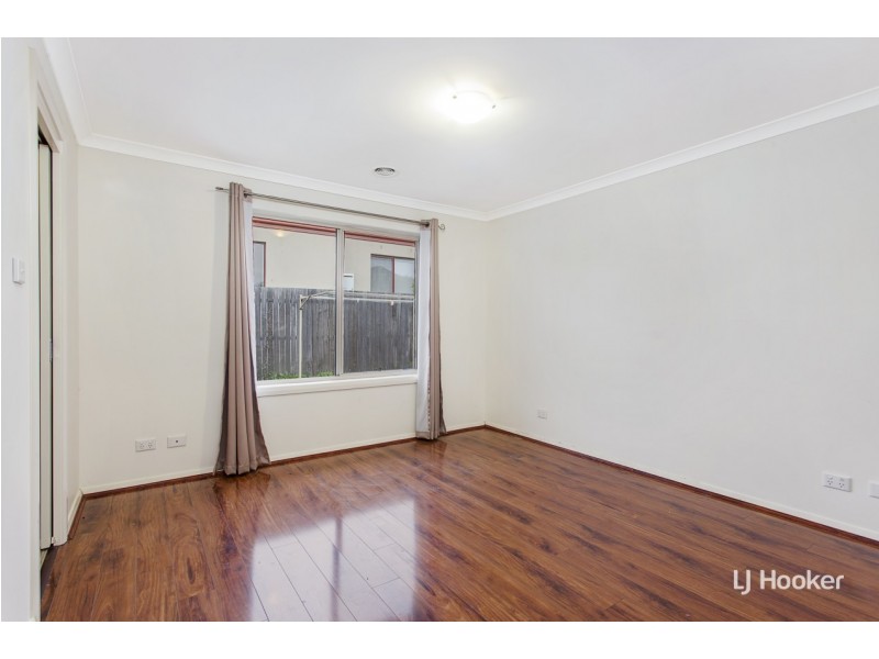 42 Christina Stead Street, Franklin ACT 2913