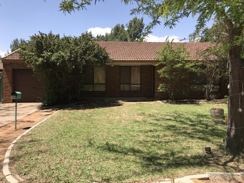 6 Camfield Place, Florey ACT 2615