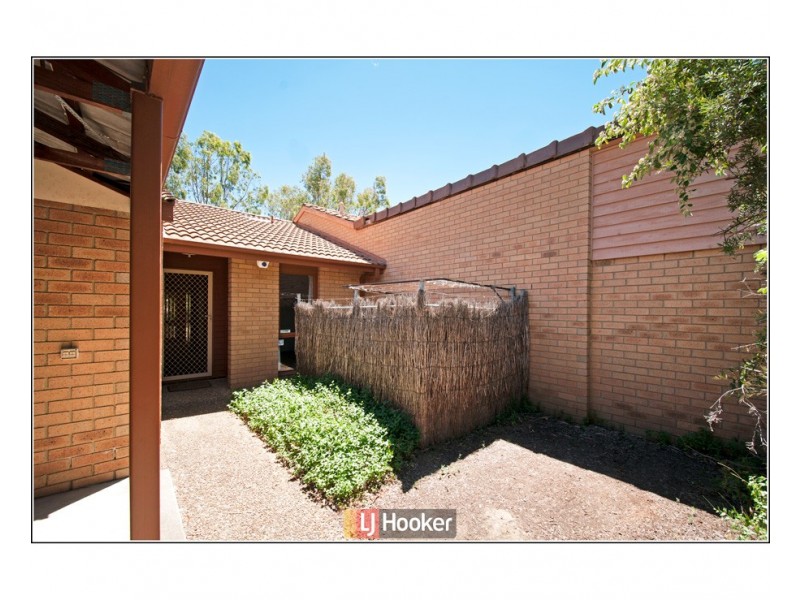 9 Strong Place, Belconnen ACT 2617