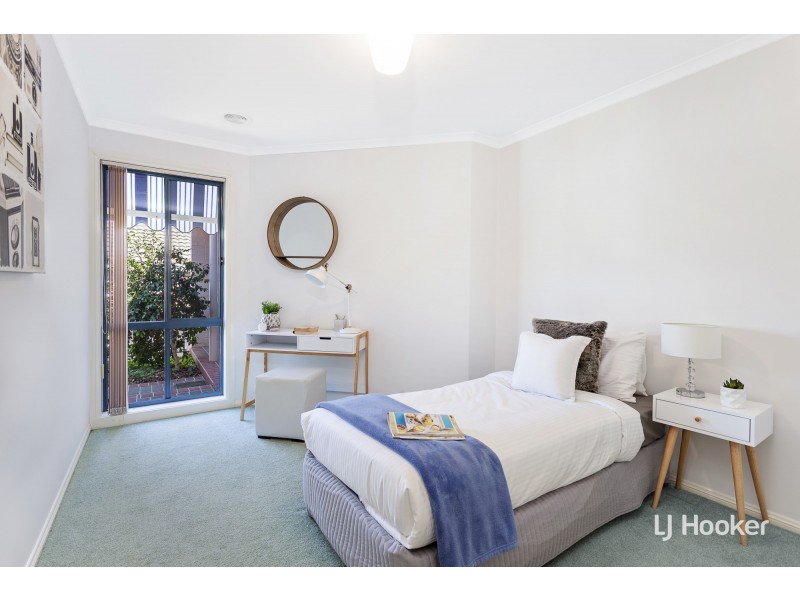 4 Lange Place, Bruce ACT 2617