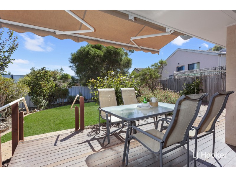 4 Lange Place, Bruce ACT 2617