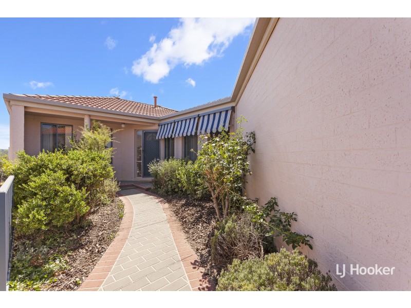 4 Lange Place, Bruce ACT 2617