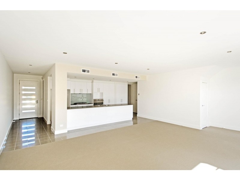 63/11 Joy Cummings place, Belconnen ACT 2617