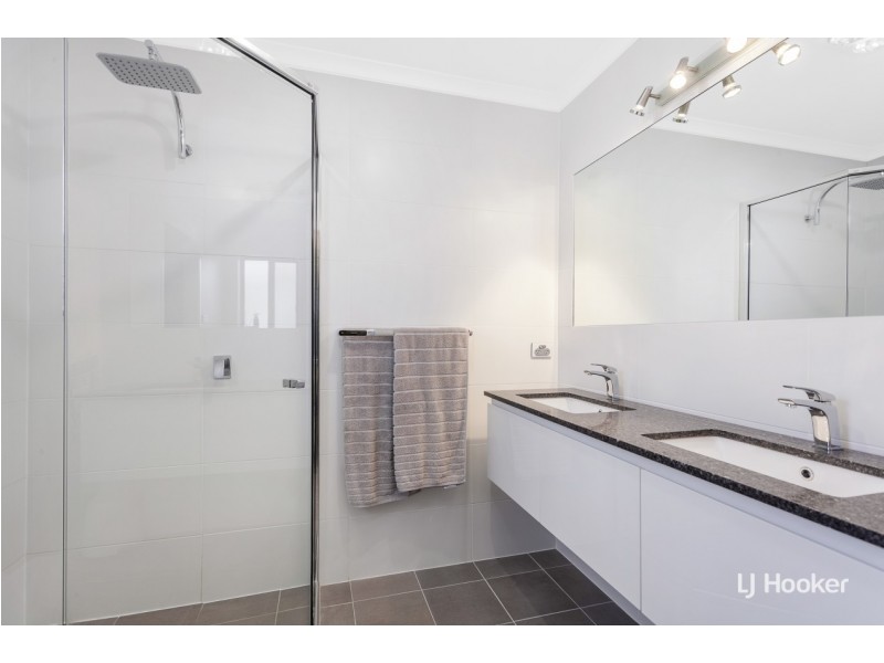 4 Colleano Street, Ngunnawal ACT 2913