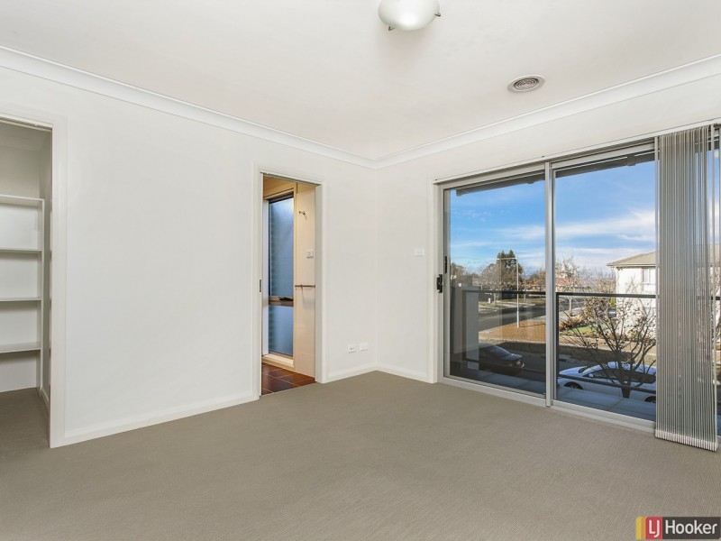 16 Mavis Latham Street, Franklin ACT 2913