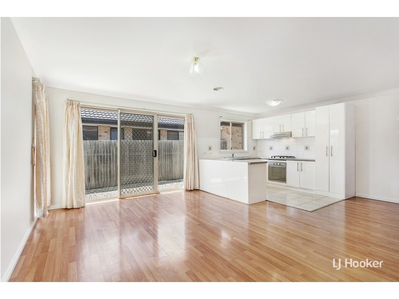 19 Mary Hall Circuit, Dunlop ACT 2615