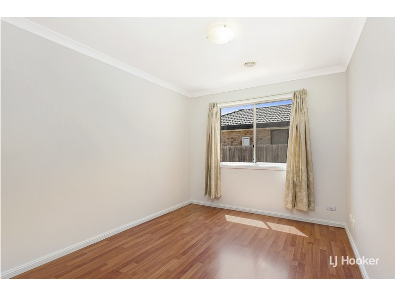 19 Mary Hall Circuit, Dunlop ACT 2615