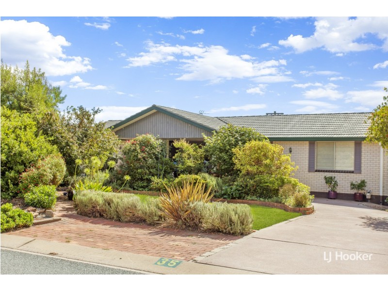 35 Edwards Street, Higgins ACT 2615