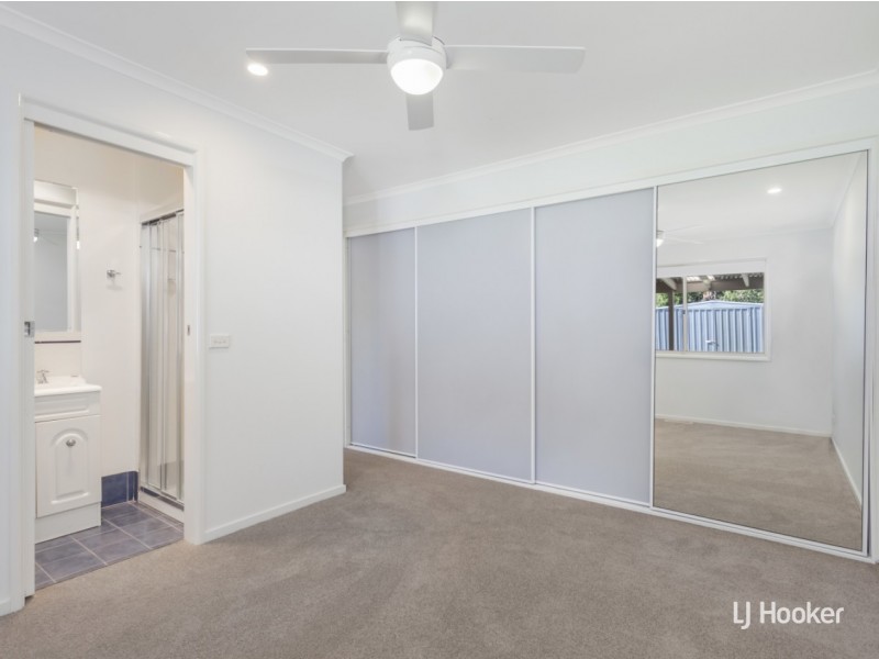 99 Beaurepaire Crescent, Holt ACT 2615