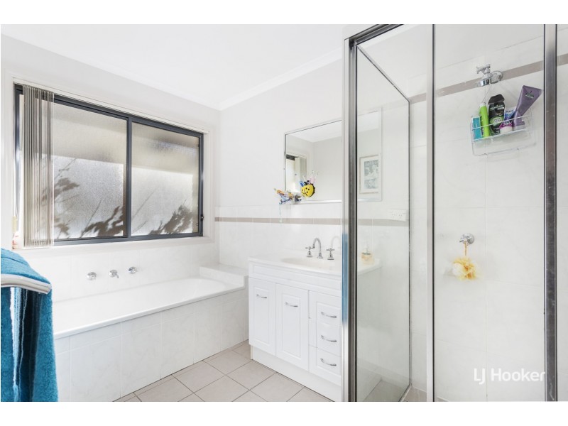 9 Redwater Place, Amaroo ACT 2914
