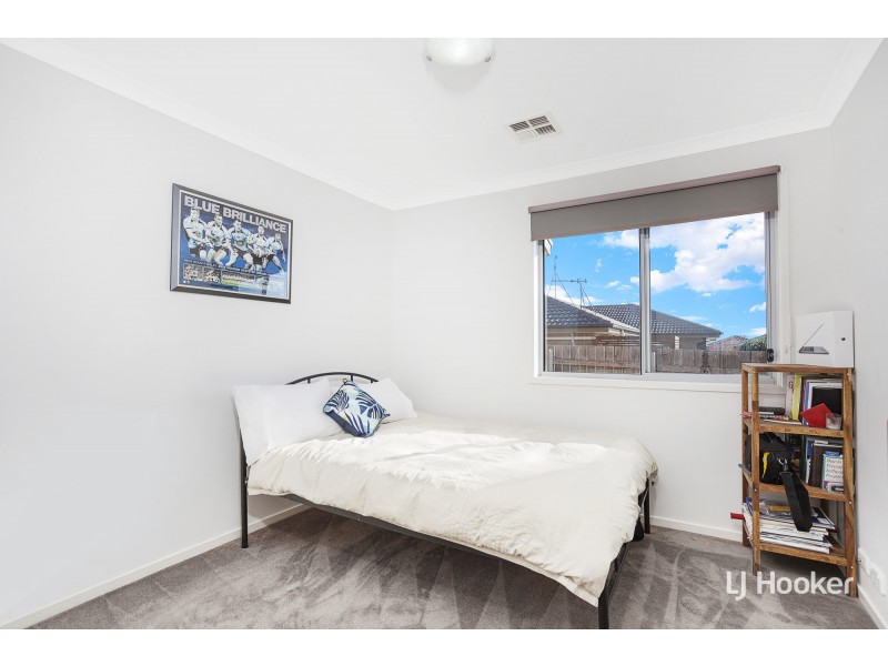 38 Clyde Finlay Street, Macgregor ACT 2615