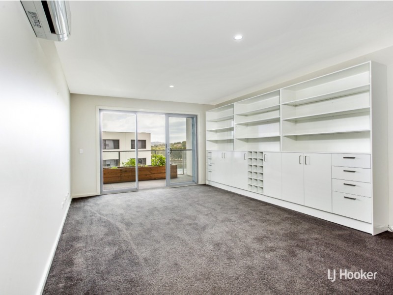 105/35 Oakden Street, Greenway ACT 2900