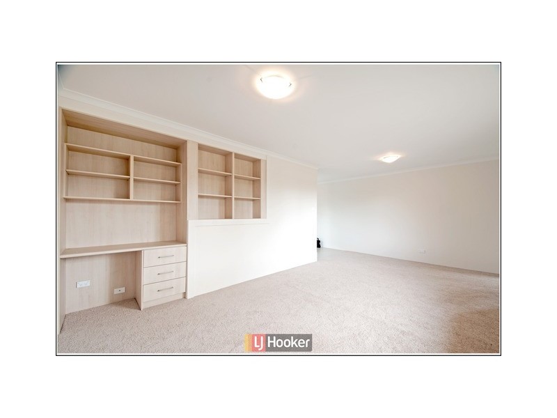 2/36 Templeton St, Cook ACT 2614