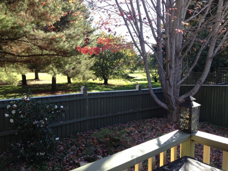 2/106 Britten Jones Drive, Holt ACT 2615