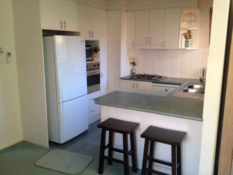 2/106 Britten Jones Drive, Holt ACT 2615