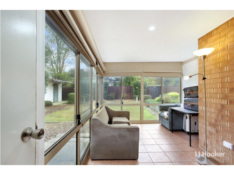 2 Napper Place, Charnwood ACT 2615