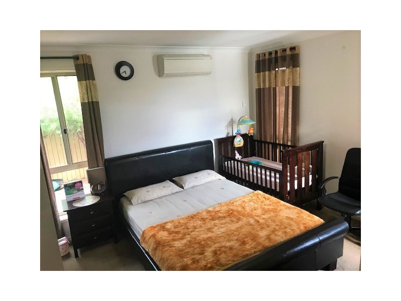 30 Rag Holmes Street, Macgregor ACT 2615
