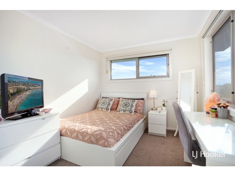 15/20 Clare Burton Crescent, Franklin ACT 2913