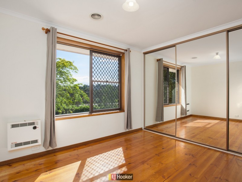 32 Wrenfordsley Place, Latham ACT 2615