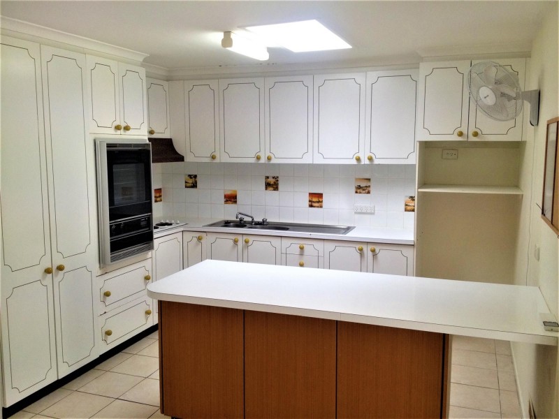 42 Harrington Circuit, Kambah ACT 2902