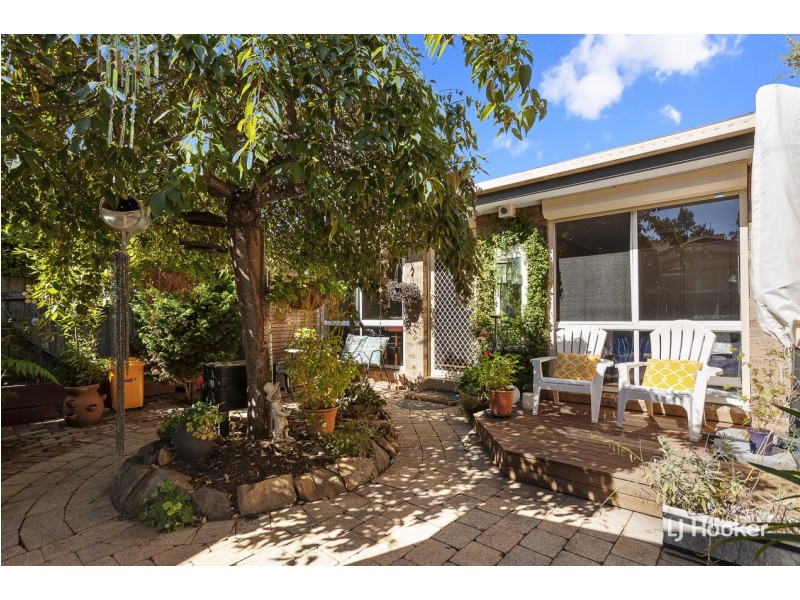 33/15 John Cleland Crescent, Florey ACT 2615