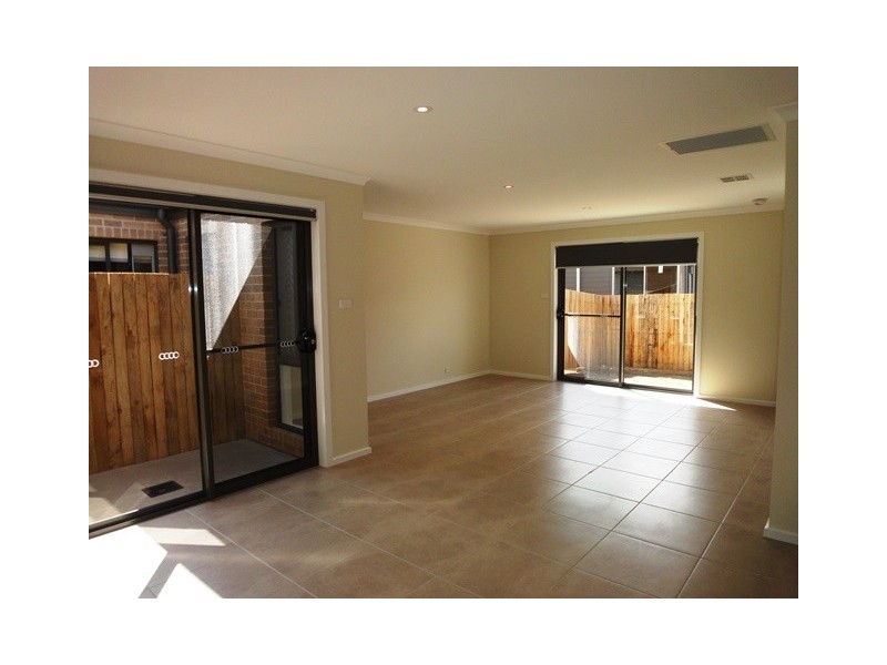 80 Rockwood Street, Casey ACT 2913