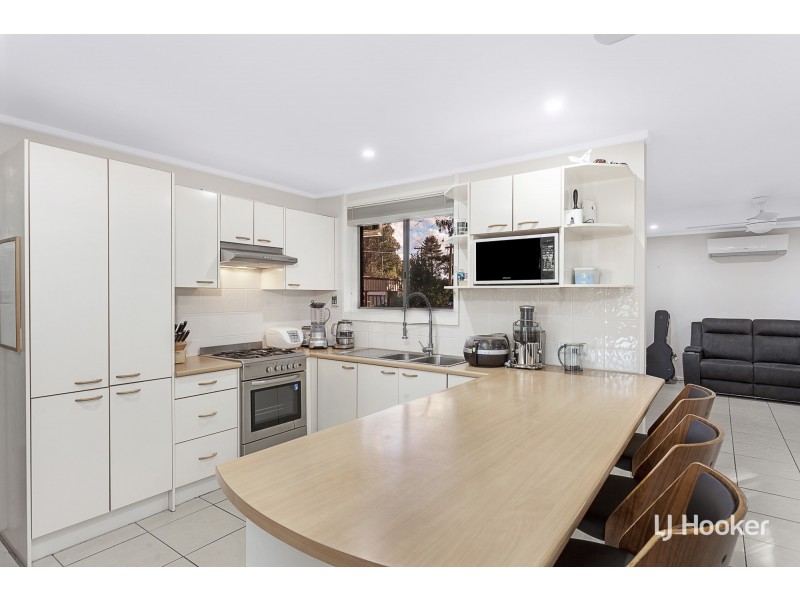 11 Graham Street, Macgregor ACT 2615