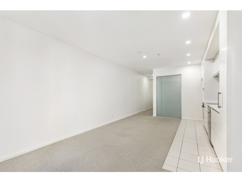 1113/120 Eastern Valley Way, Belconnen ACT 2617