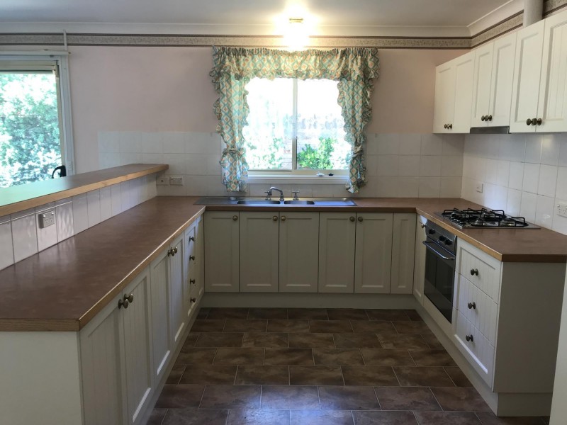 12 Thornhill Crescent, Dunlop ACT 2615