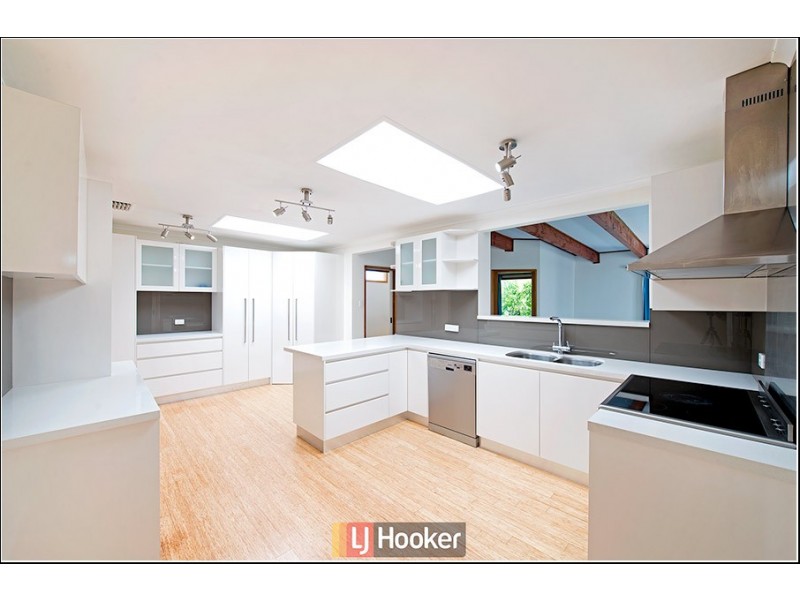 25 Stewart Crescent, Melba ACT 2615