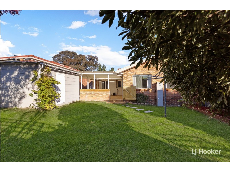 15 Samuels Crescent, Ngunnawal ACT 2913