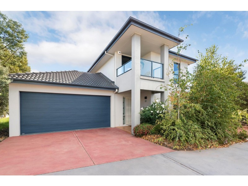 4/28 Eleanor Dark Lane, Franklin ACT 2913