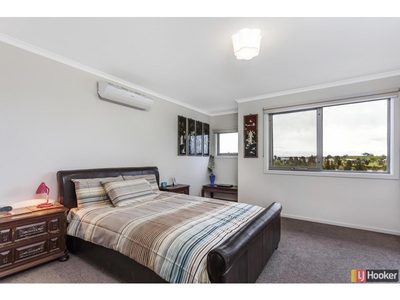 6/20 Clare Burton Crescent, Franklin ACT 2913