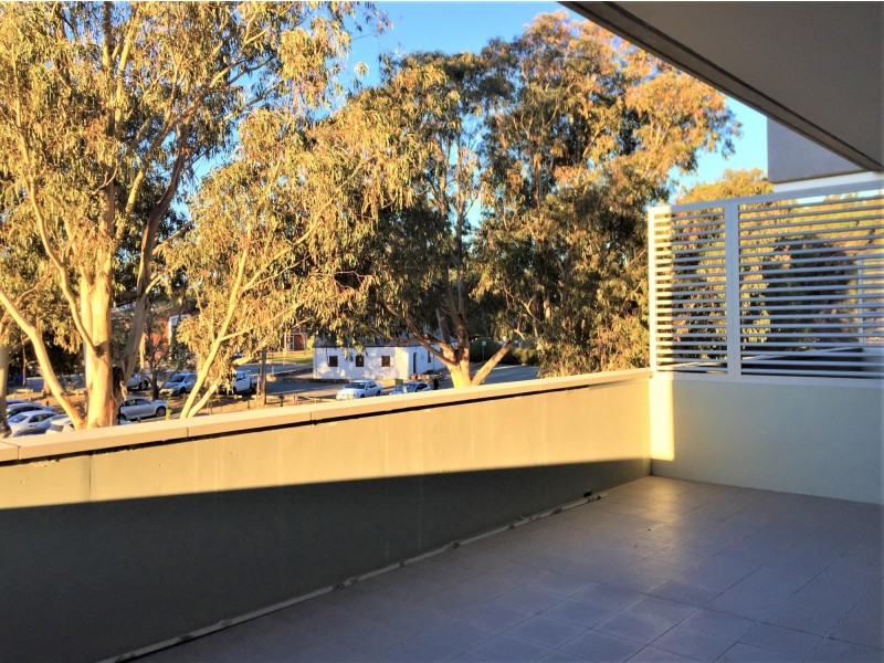 16/43 Constitution Avenue, Reid ACT 2612