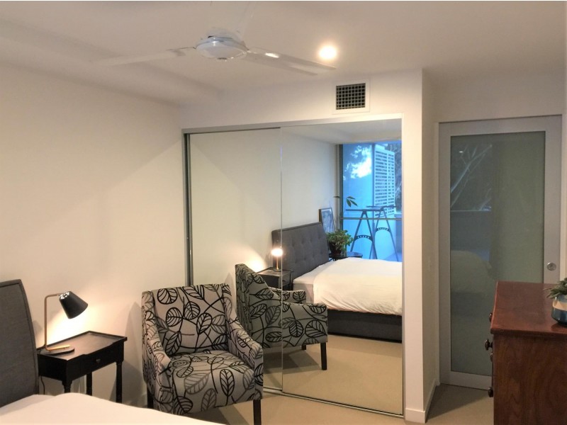 16/43 Constitution Avenue, Reid ACT 2612