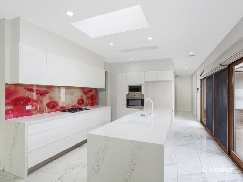 16 Baratta Street, Crace ACT 2911