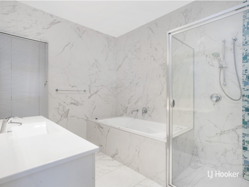16 Baratta Street, Crace ACT 2911