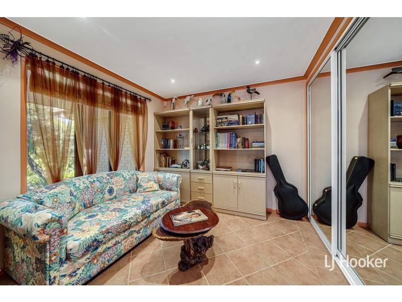 33 Mt Warning Crescent, Palmerston ACT 2913