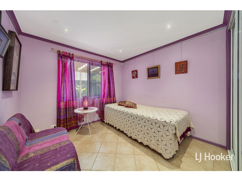 33 Mt Warning Crescent, Palmerston ACT 2913