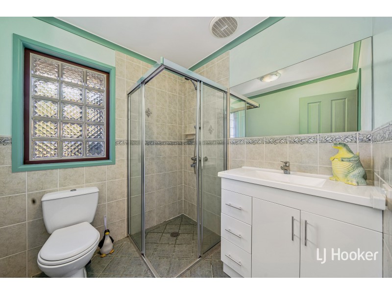 33 Mt Warning Crescent, Palmerston ACT 2913