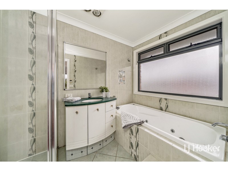 11 McClung Street, Gungahlin ACT 2912