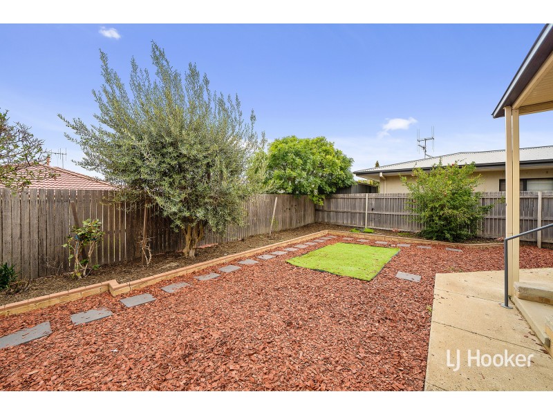 11 McClung Street, Gungahlin ACT 2912