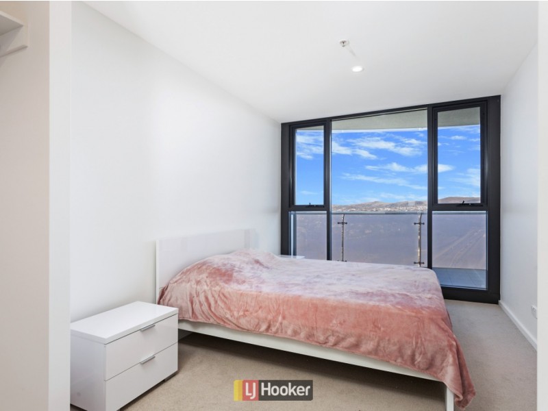 166/1 Anthony Rolfe Avenue, Gungahlin ACT 2912