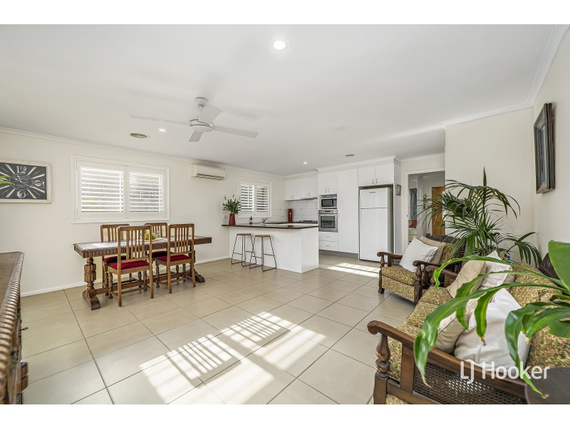 15 Mary Hall Circuit, Dunlop ACT 2615