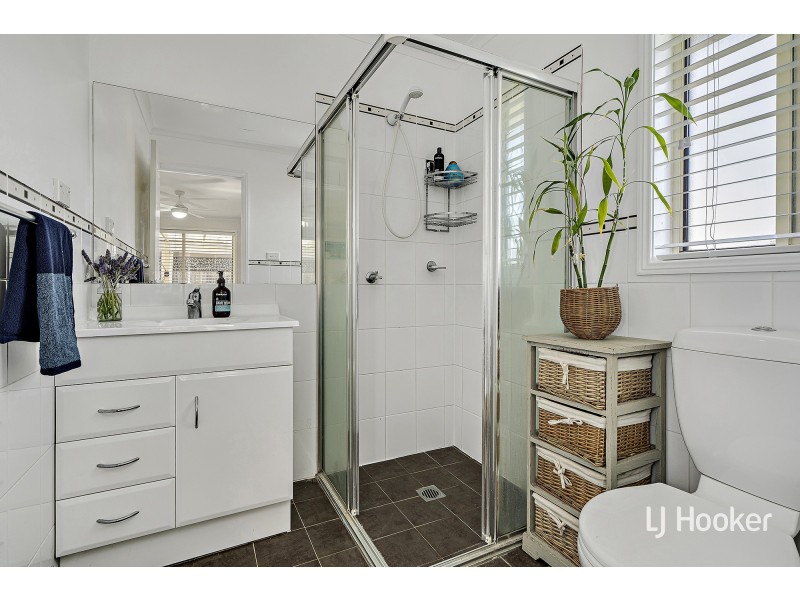 15 Mary Hall Circuit, Dunlop ACT 2615