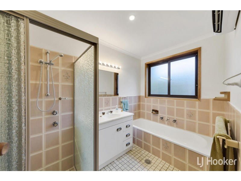 10 Limbunya Street, Hawker ACT 2614