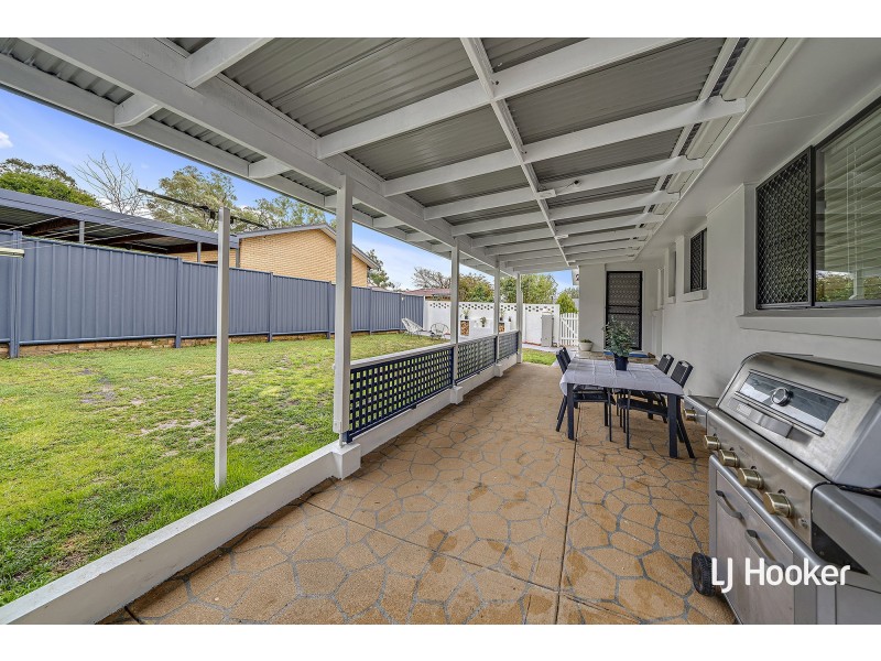 22 Barnard Circuit, Florey ACT 2615