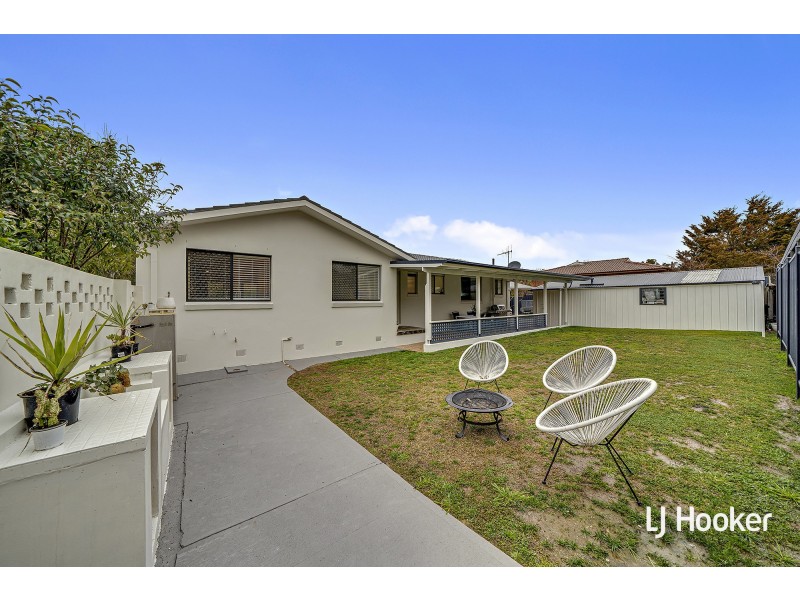 22 Barnard Circuit, Florey ACT 2615