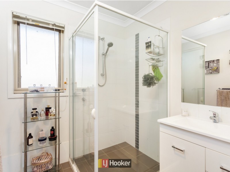 10/141 Macfarlane Burnet Avenue, Macgregor ACT 2615