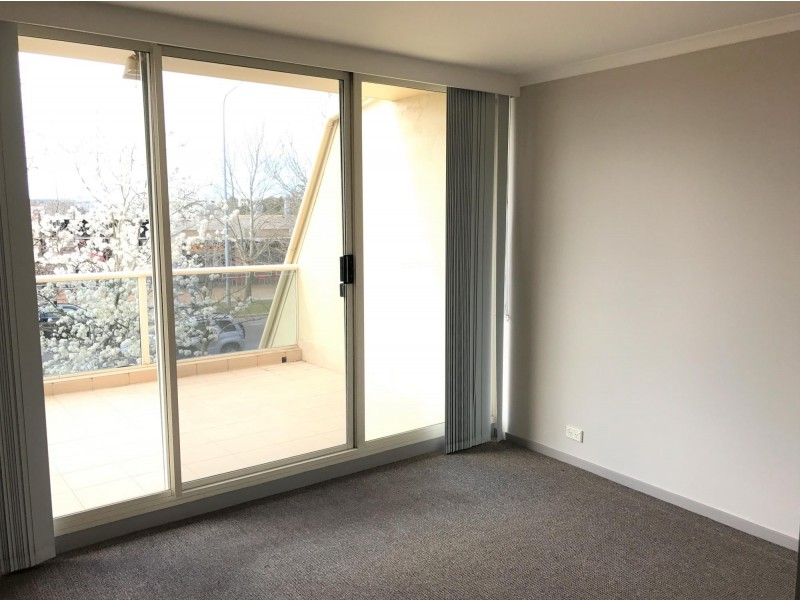 16B/9 Chandler Street, Belconnen ACT 2617
